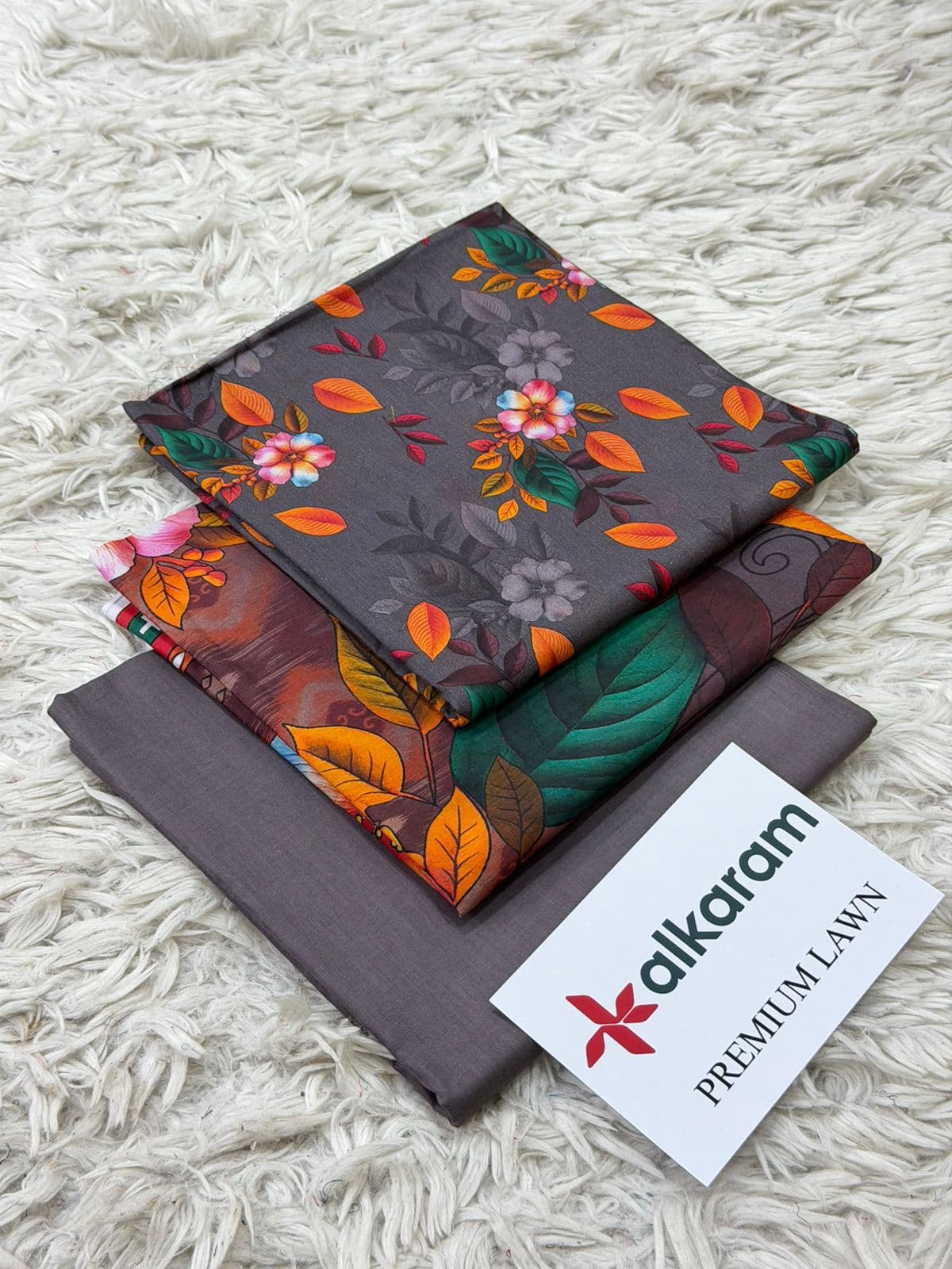 Alkaram Lawn