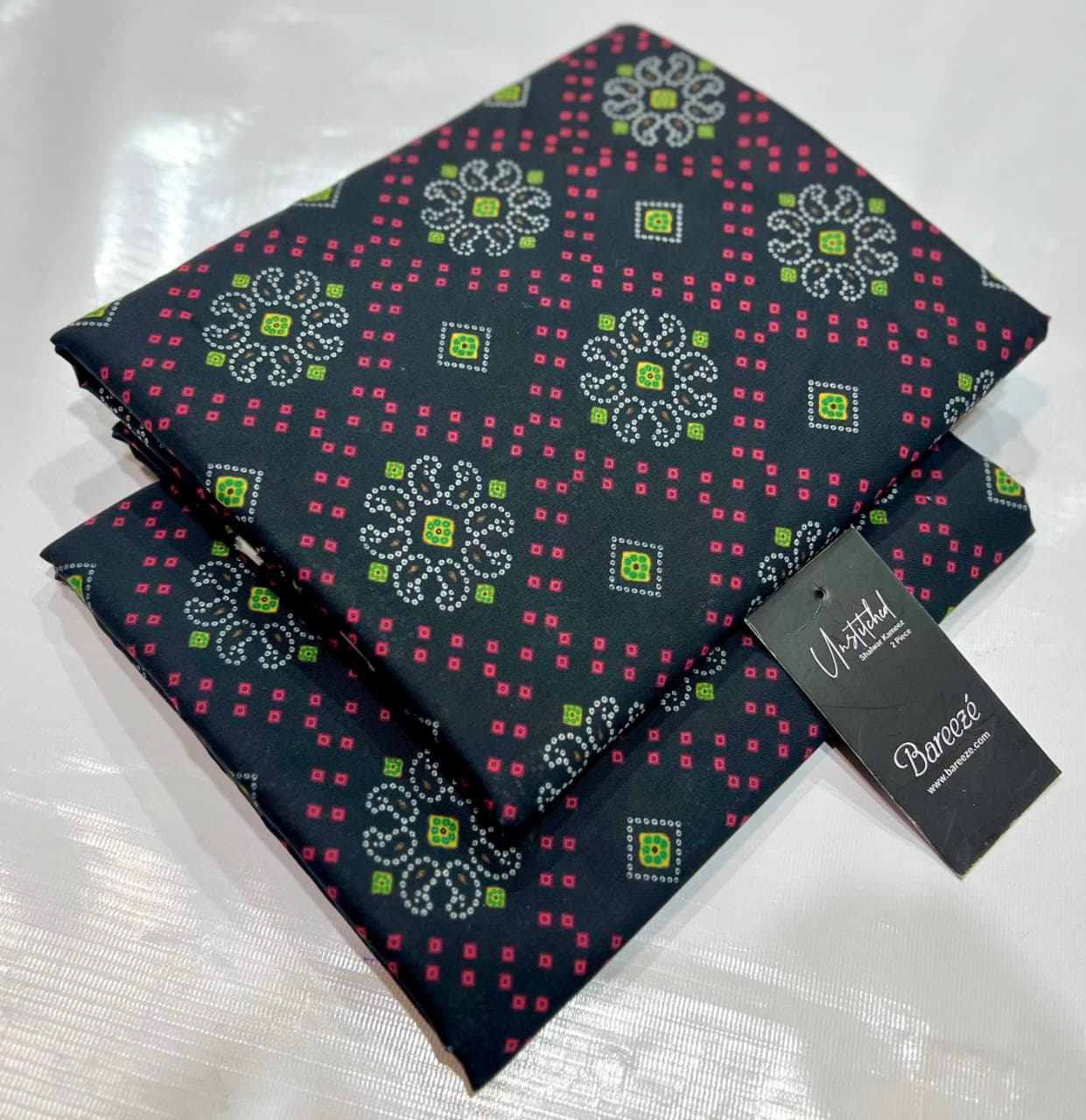 Bareeze lawn 2piece Suit