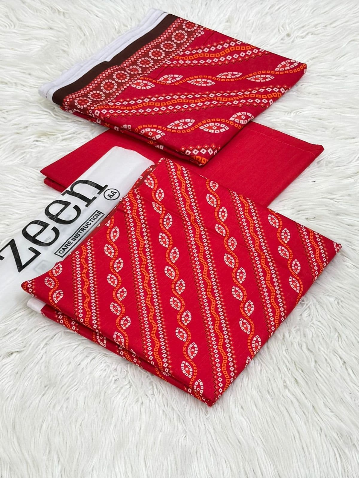 Zeen Lawn