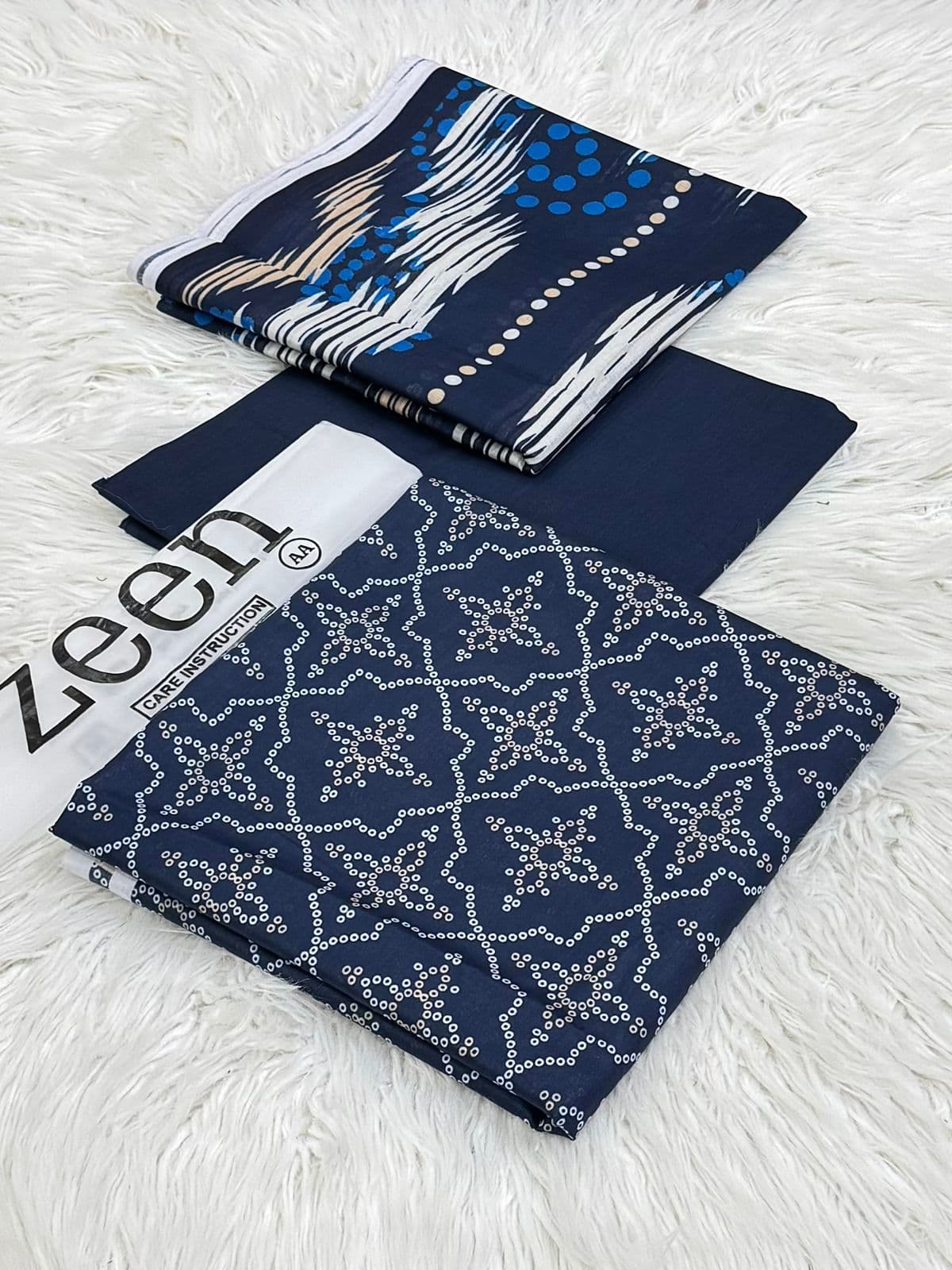 Zeen Lawn